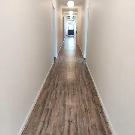 汽车旅馆 Kragenaeshus Torrig