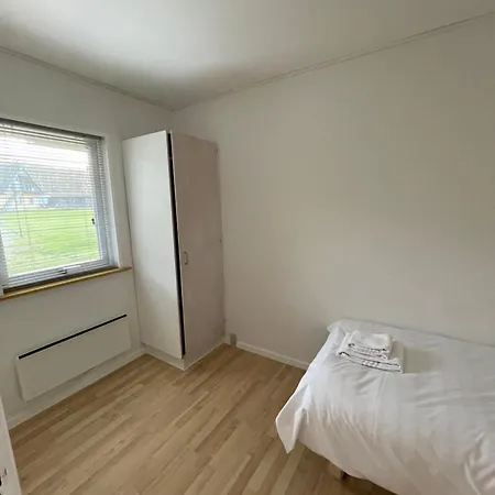 汽车旅馆 Kragenaeshus *