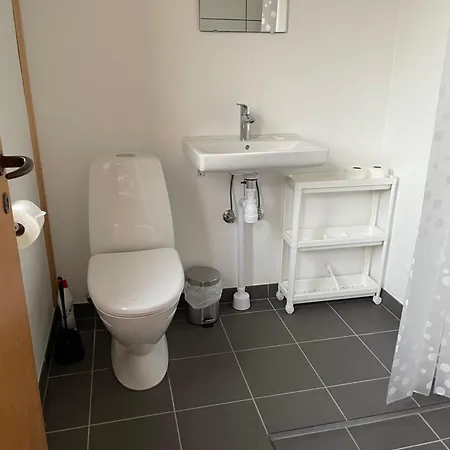 Kragenaeshus 汽车旅馆 Torrig